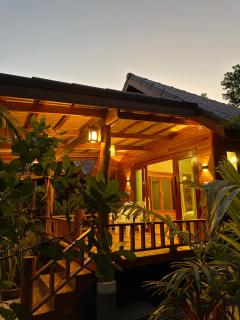 Koh Jum Bungalow & Hostel - 7