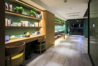 Qiu Guo HOTEL Beijing Railway and Chongwenmen Metro Branch - 8