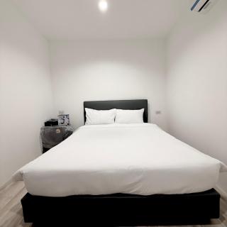 Rest Inn Silom - เรสท์ อินน์ สีลม - 3