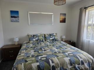 Welcome to Rotokawa House, a central Taupo stay - 7