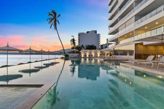 Bantay Beachfront Living - Ocean Views & Luxury Amenities - 3