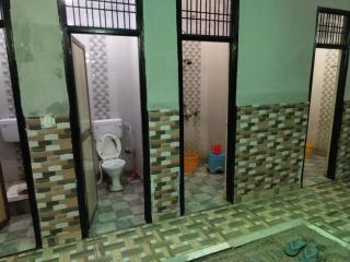 Shyama kunj asharm10 minutes away from Premanand jee - 1