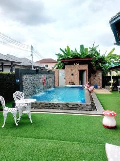 RungrueangPoolvilla รุ่งเรืองพูลวิลล่า - 8