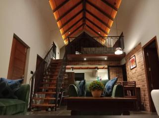 Tudor Hills By Let's Inn - 3