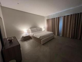 Luxury Villa with Private Swimming Pool - 5