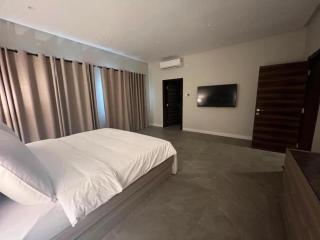 Luxury Villa with Private Swimming Pool - 4