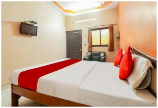 Sunrise Grand Inn Near Agra Lucknow Express Way - Lift and Restaurant Service # Fully Air conditioning Premium Room - Best Premium Hotel In Lucknow - 2