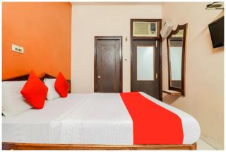 Sunrise Grand Inn Near Agra Lucknow Express Way - Lift and Restaurant Service # Fully Air conditioning Premium Room - Best Premium Hotel In Lucknow - 3