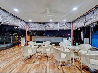 ARBIN HOTEL Akshay Premium suites 1 BHK Serviced Apartments Near Artemis Hospital Sector 52 - 9