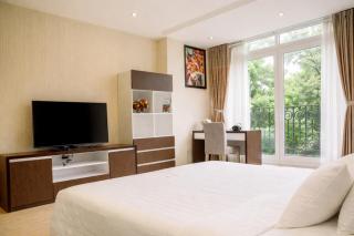 Golden Queen Aparthotel - 8