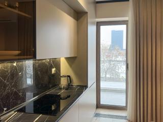 9 Star Apartments - 3