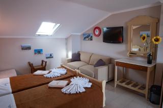 Hotel Dionysos Polichrono - 9