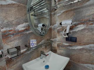 Asai surf inn Arugambay - 8