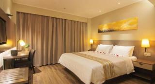 Home Inn Plus Shanghai New International Expo Center Yushan Road Yuanshen Sports - 6