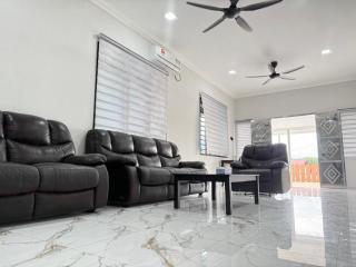 Lucky Charm Homestay - 6