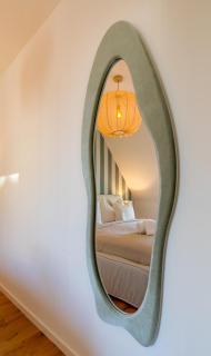 Vertical Suite Modern 3 Bedroom Apartment near Central Station - 8