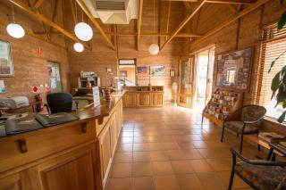 Mud Hut Motel - Coober Pedy - 3