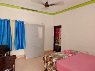 New Paradise Inn - 3