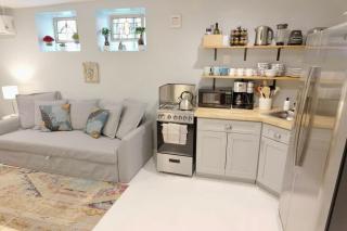 16th St Heights Family Haven - 6