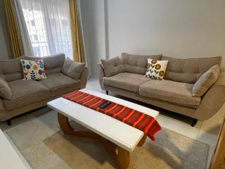 Jest Nest Elegant 2 Bedroom Apartment - 3