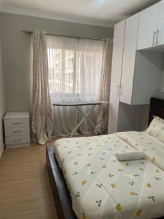Jest Nest Elegant 2 Bedroom Apartment - 8
