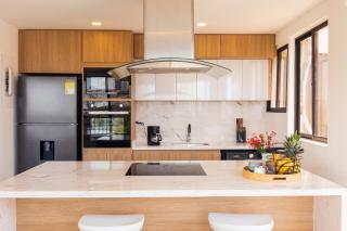 Modern duplex - Stunning views ! - 6