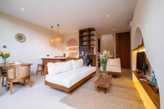 75m2 Private Pool Villa 5 minutes from Canggu and Pererenan - 3