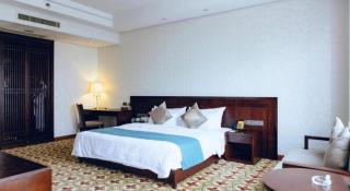 Manhatton Hotel Beihai - 9