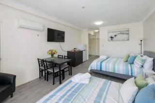 Marina View Studio - Steps away from CBD, Ferry & Stadium in Townsville - 6
