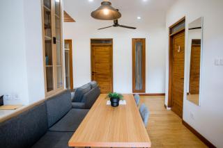 Jemma Home Warm & Simple 3BR Stay in Denpasar near Sanur - 3