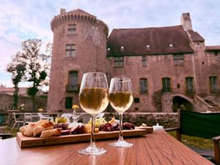 Chateau d'Albon - Chambres d'Hotes - Saint Andre d'Apchon - 4