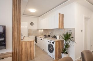 Grand Stay Apartment I Free Private Parking - 5