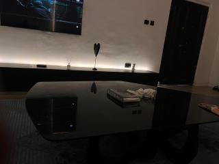 SKYKLASS Luxury home serviced apartment 24hrs Light smart tv smart home and water heater - 6