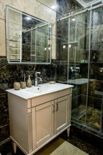 NJoy Apartments - Republiq Square, One BR, Self Check In - 1