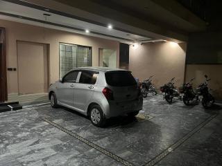 The Urban Palace - 8