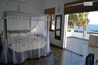 Silverlane Beach House - 1