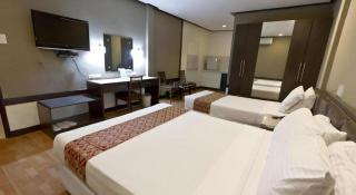 Holiday Spa Hotel - 8