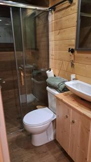 Wood Cabin by the River - for Nature Lovers - 1