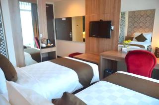 d'primahotel Mega Kuningan - 8