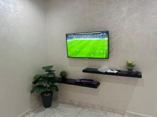 Luxury University Apartment 3 - 2