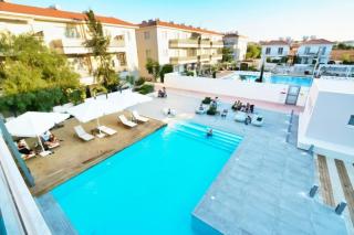 SunnyVillas Suite Mythical GYM Swimming Pool S19 - 2