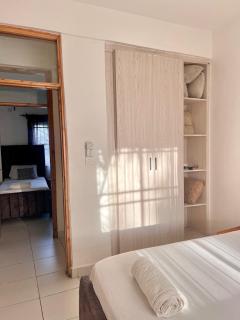 Buxton Point Kandy Three Bedroom Family House - 9