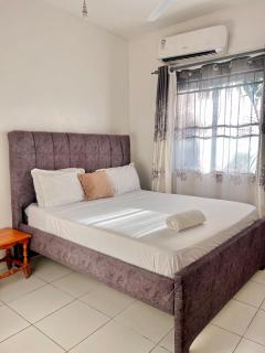 Buxton Point Kandy Three Bedroom Family House - 6