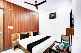 Super Collection O Hotel Star Inn Near By Hindon Airforce Mohan Nagar Ghaziabad - 0