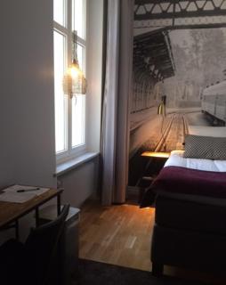 Livin Station Hotel - 9
