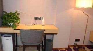 Lavande Hotel Nujiangzhou - 9