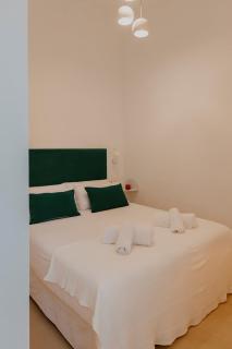 Hacienda Clavero Four Garden Apartment - 4