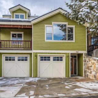 Live Like a Local - 8