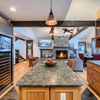 Live Like a Local - 4