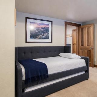 Live Like a Local - 1